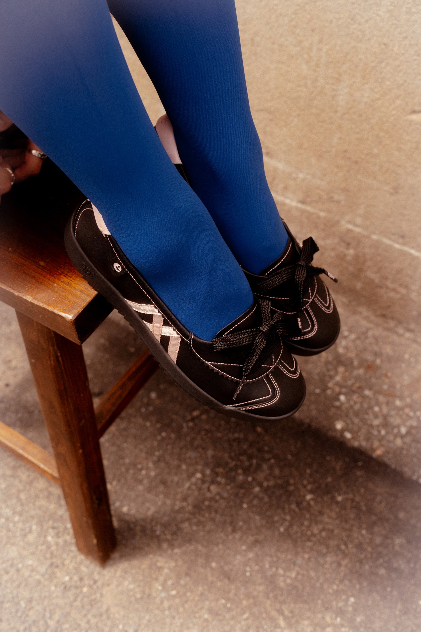 Bonita (Black/Pink)