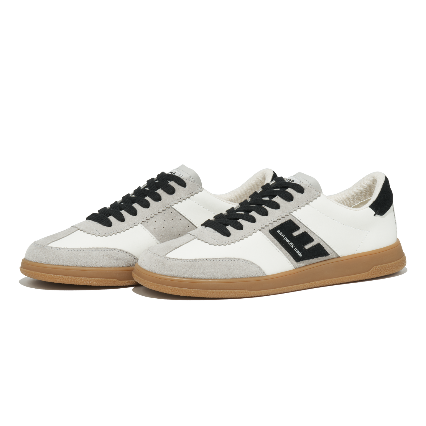 Santos (Summit White / Black)