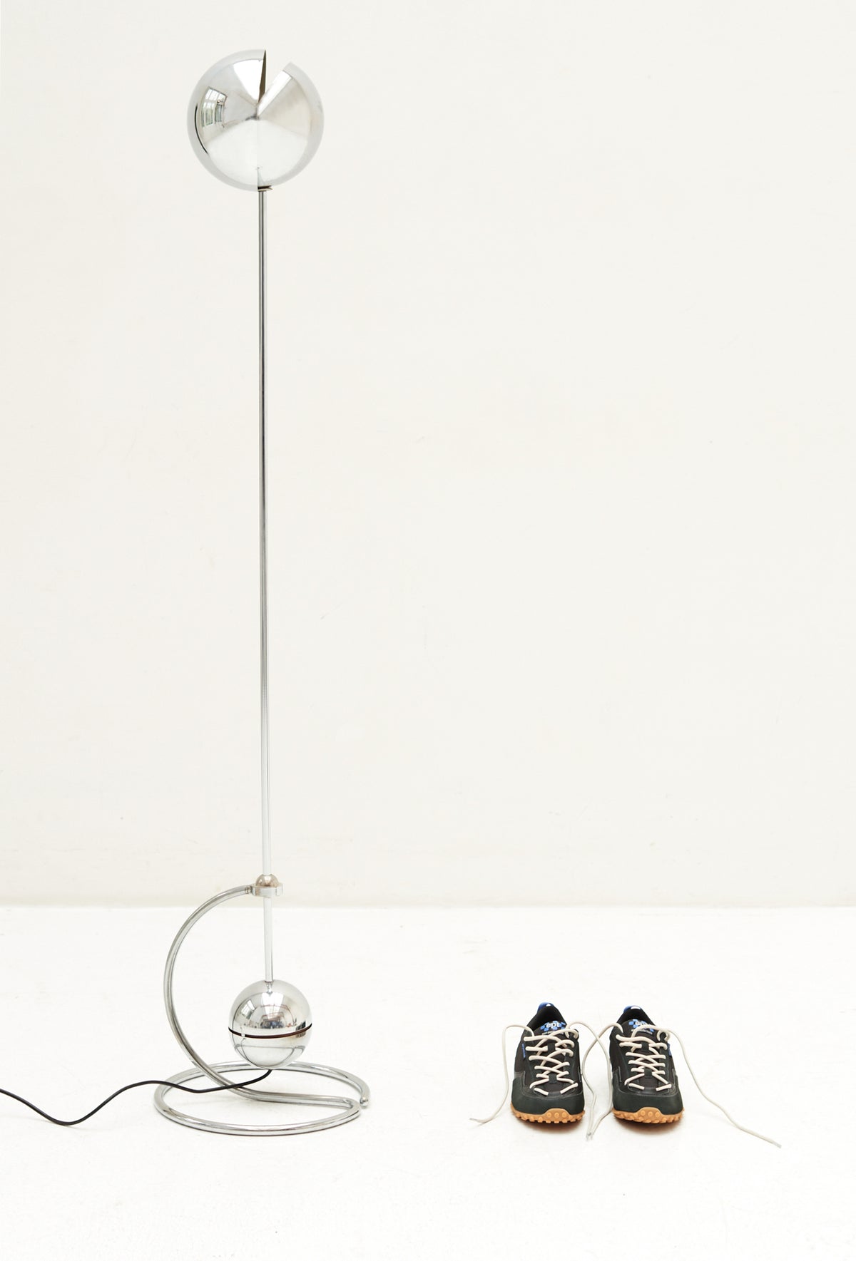 Checkmate Driver (Black Blue)