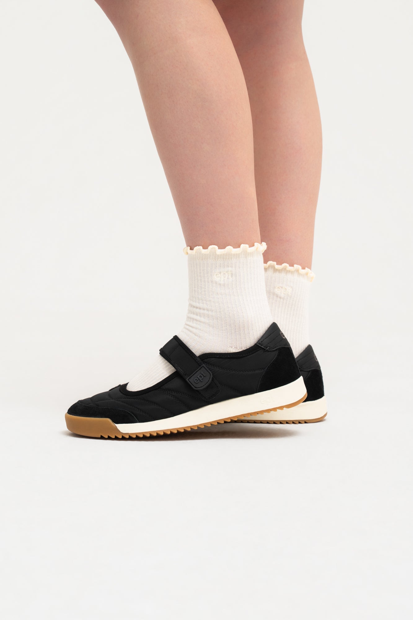Betty (Black)